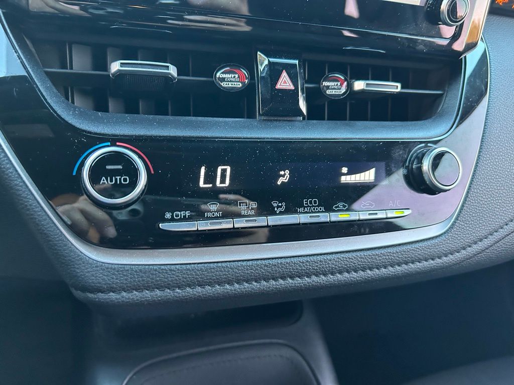 Thumbnail: 2020 Toyota Corolla - 25