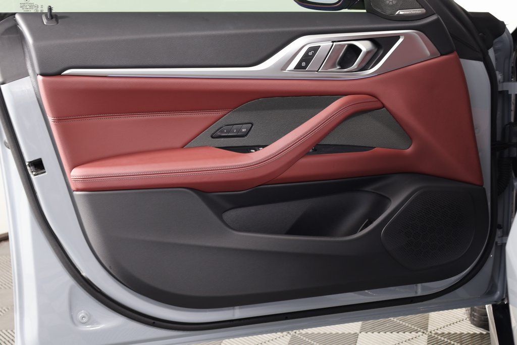 Thumbnail: 2023 BMW i4 - 12