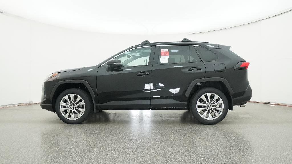 Thumbnail: 2025 Toyota RAV4 - 4