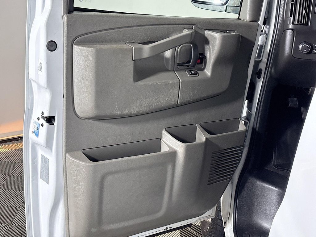 2018 Chevrolet Express 3500 LT