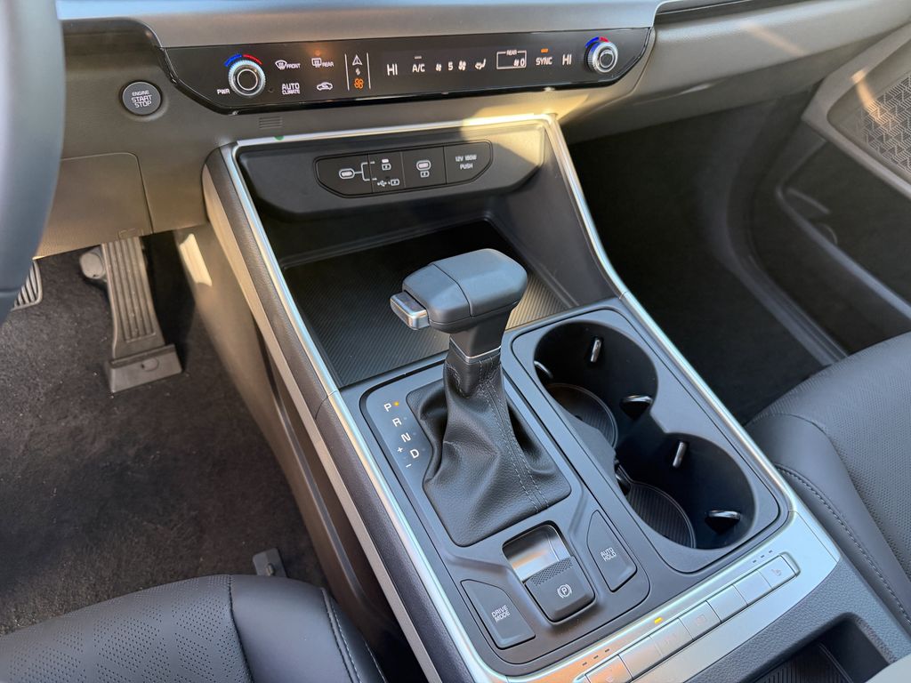 new 2026 Kia Carnival car, priced at $37,232