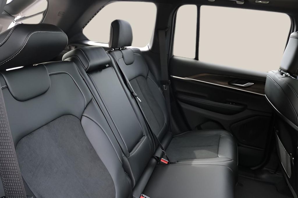 New 2026 White Jeep Laredo Altitude image 18