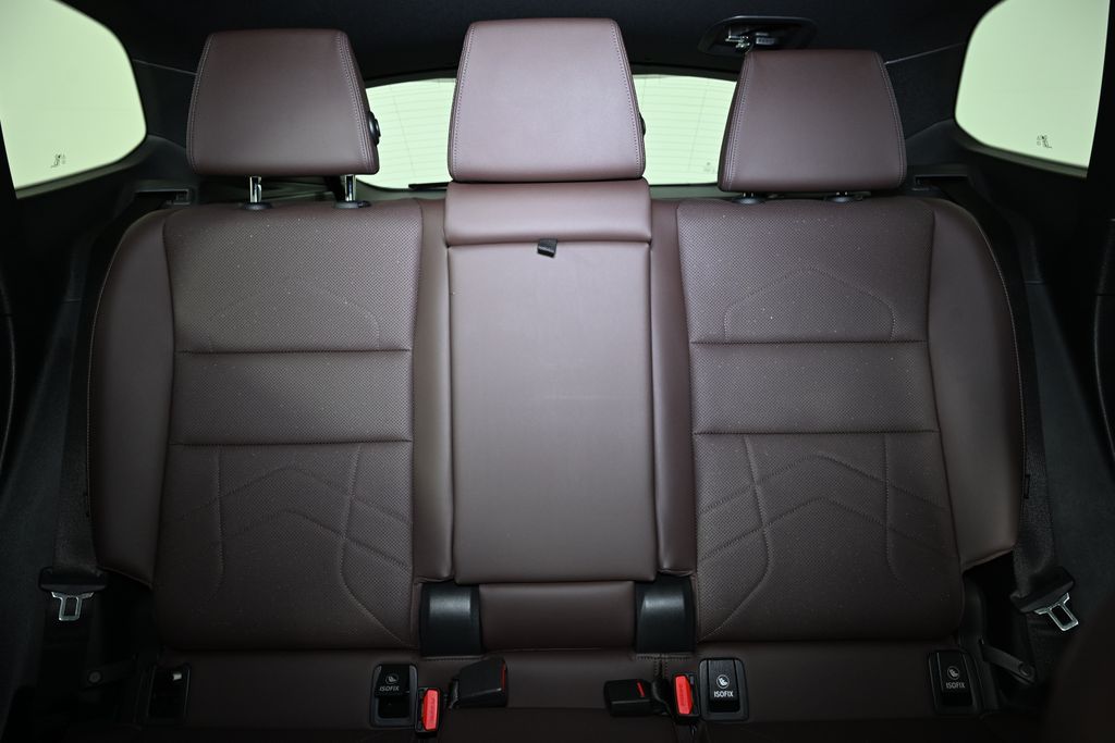 Thumbnail: 2023 BMW X1 - 25