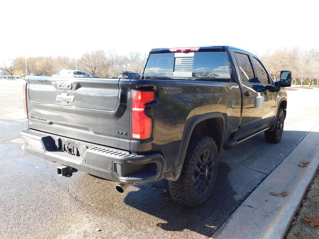 Thumbnail: 2025 Chevrolet Silverado 2500 - 4