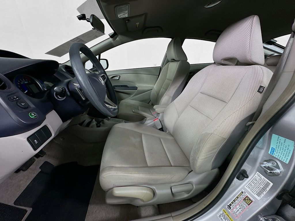 Thumbnail: 2010 Honda Insight - 19