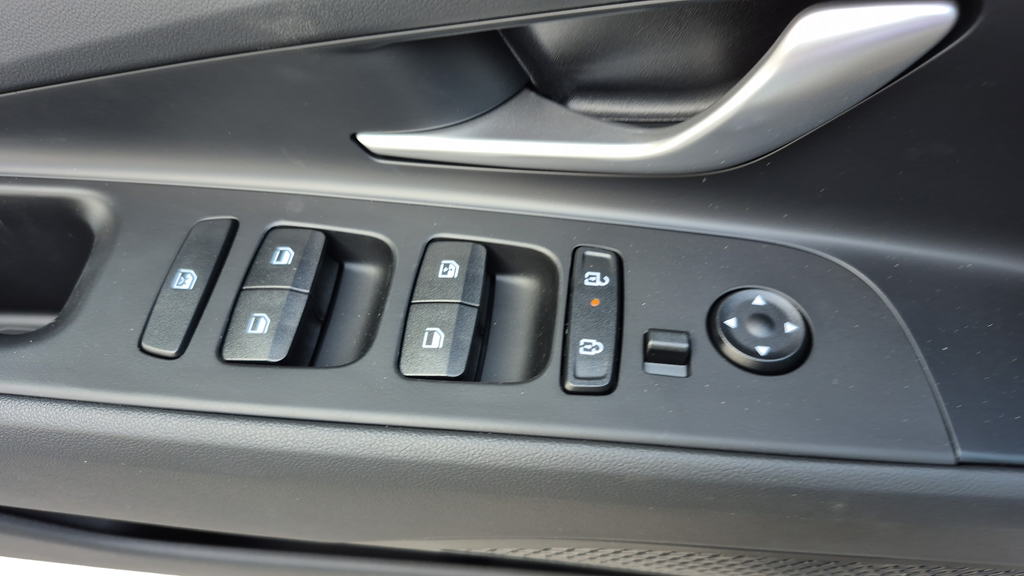 2026 Hyundai Elantra Hybrid