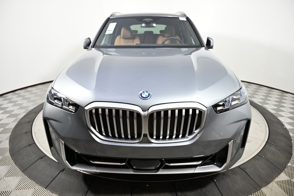 Thumbnail: 2026 BMW X5 - 8