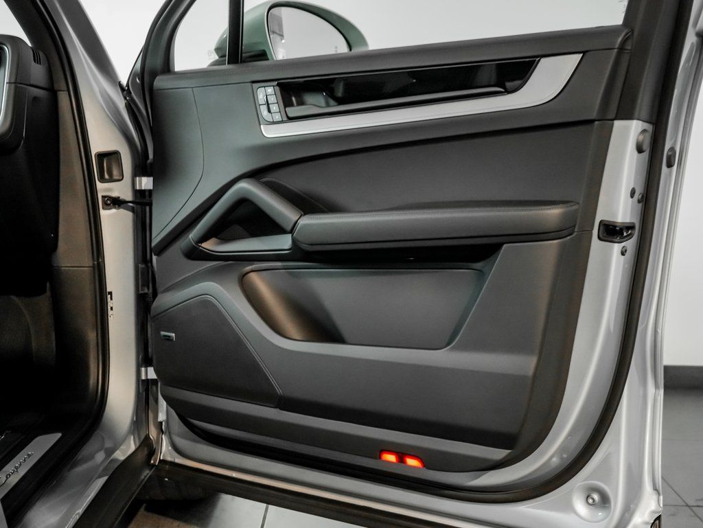 New 2026  Porsche  image 28