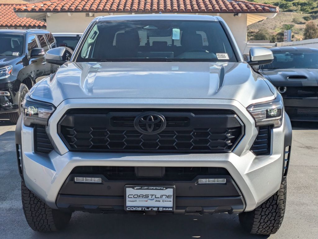 2024 Toyota Tacoma TRD Off-Road 2