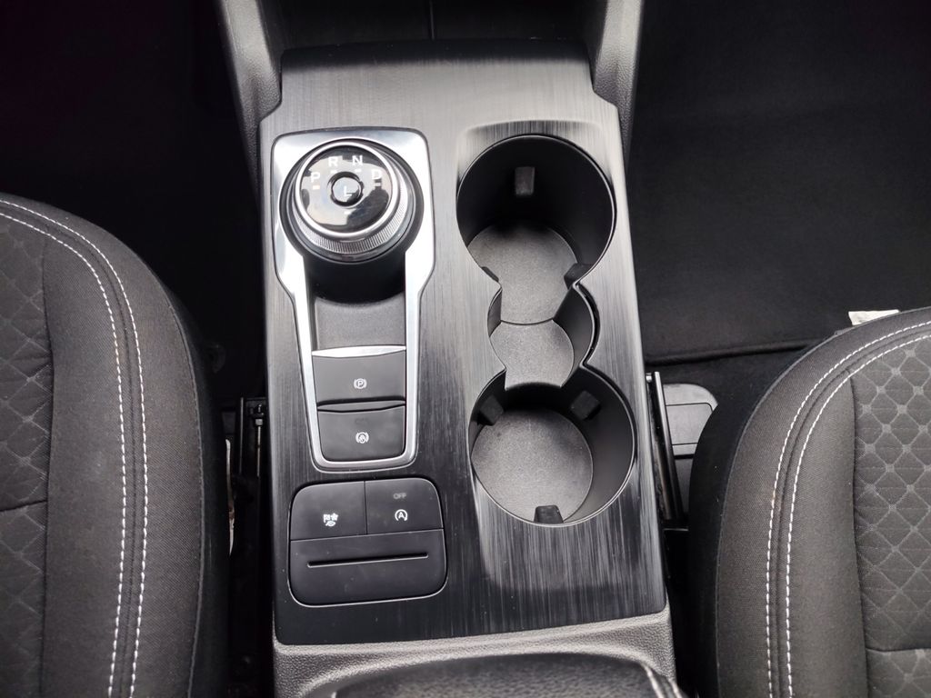 Used Car 2024 Ford Escape  Active For Sale Under $20,000 In Austin, Texas