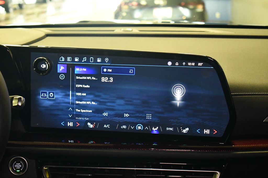 Thumbnail: 2025 Chevrolet Traverse - 17