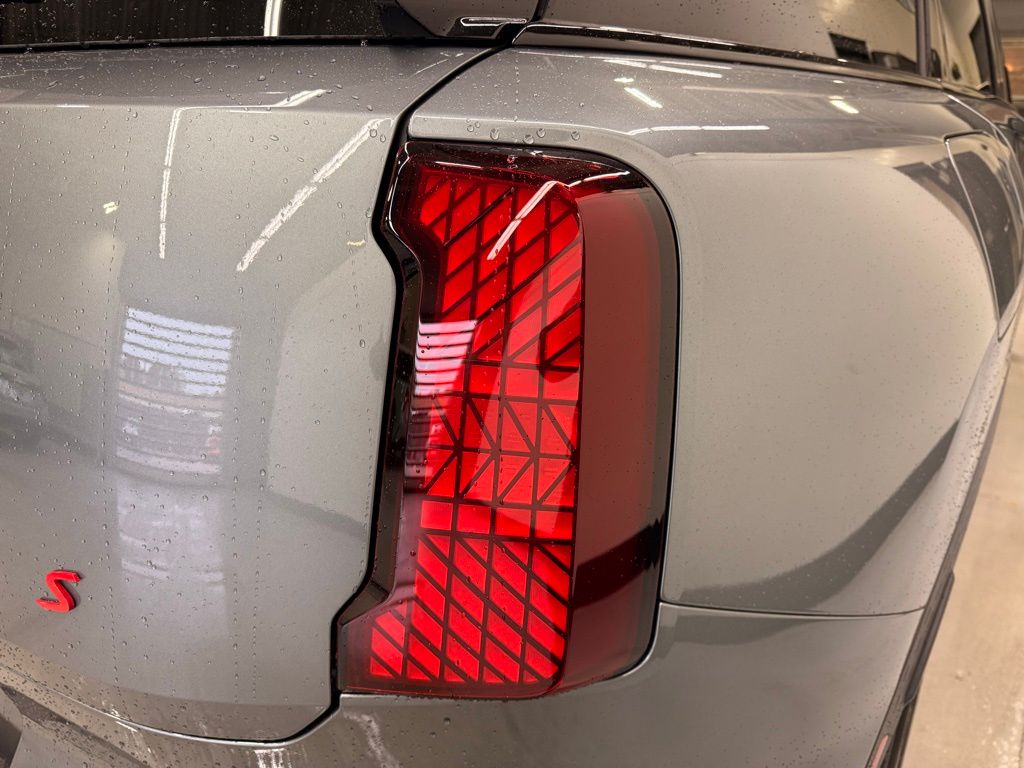 Thumbnail: 2025 MINI Cooper Countryman - 5