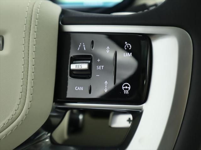 Thumbnail: 2025 Land Rover Range Rover - 13