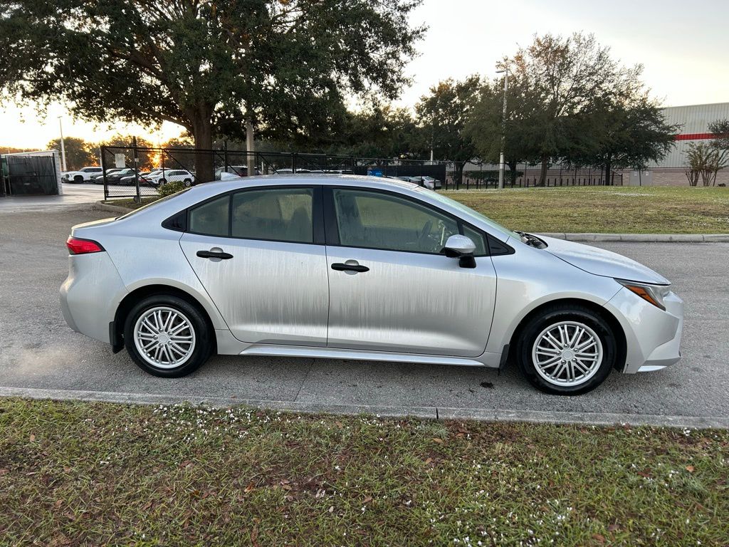 Thumbnail: 2021 Toyota Corolla - 6