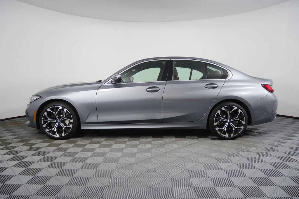 Thumbnail: 2025 BMW 3 Series - 6