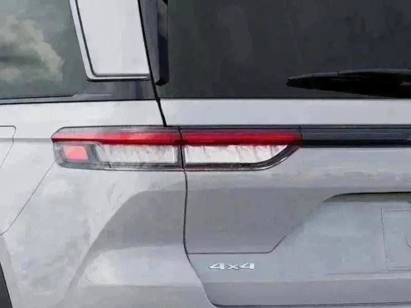 New 2026 Jeep Grand Cherokee SUV