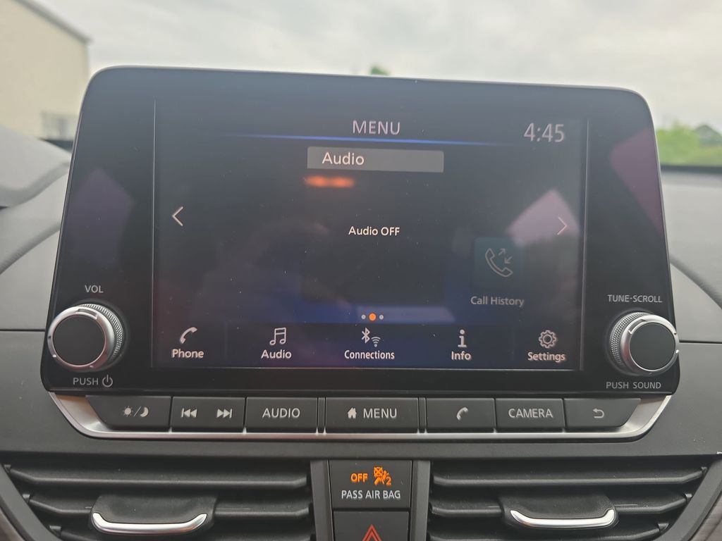 Used 2024 Nissan Altima Sedan