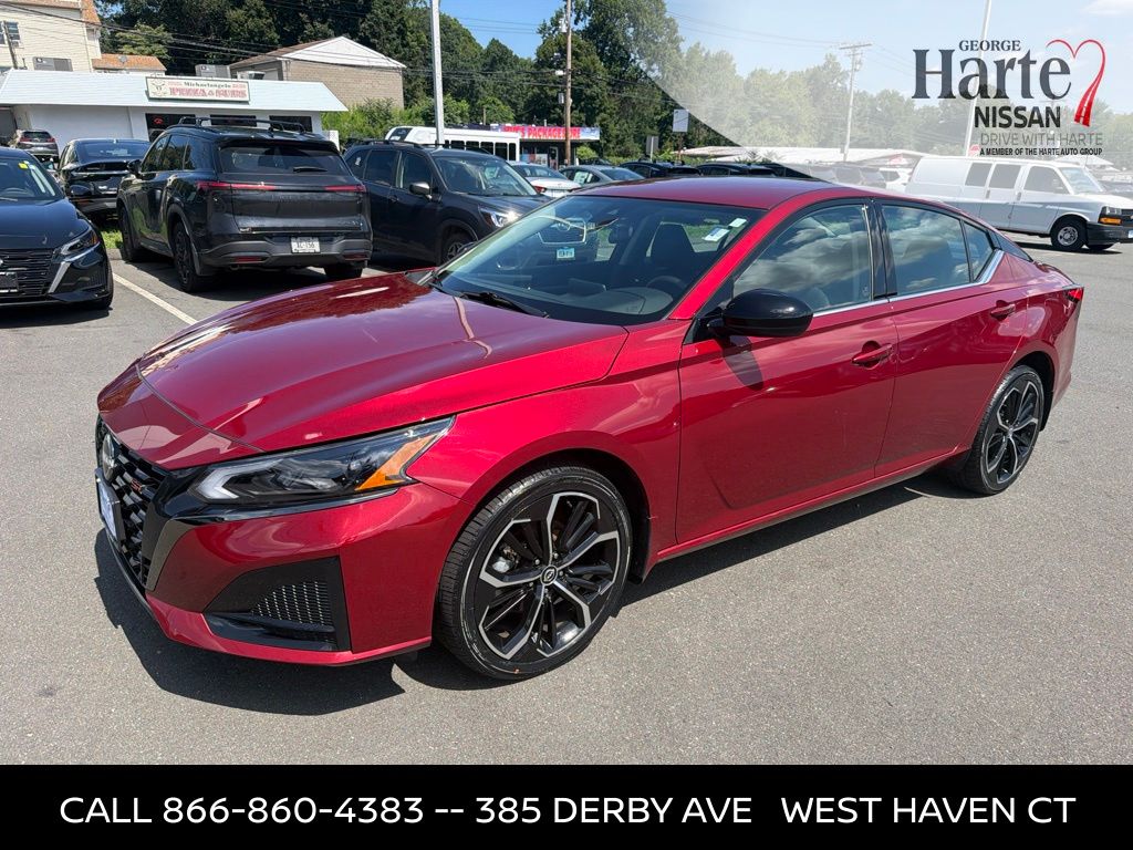 2023 Nissan Altima 2.5 SR