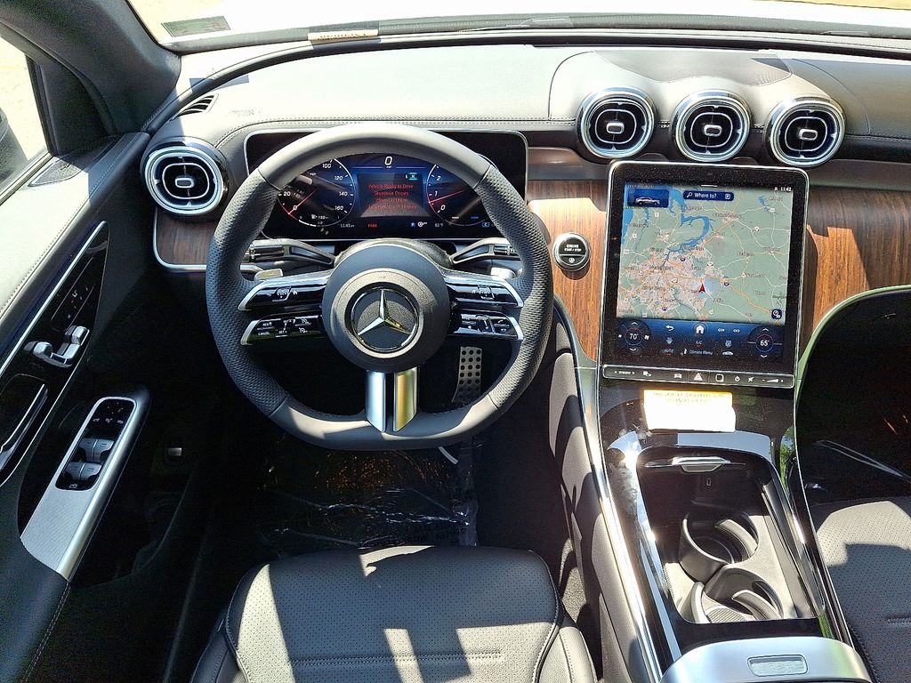 Thumbnail: 2025 Mercedes-Benz GLC - 8