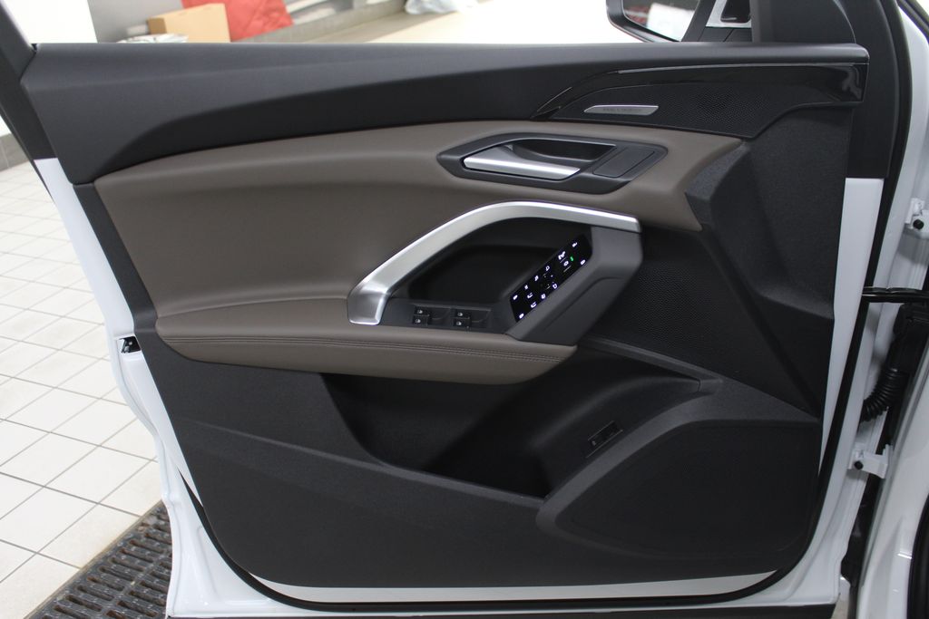 Thumbnail: 2025 Audi Q5 - 12