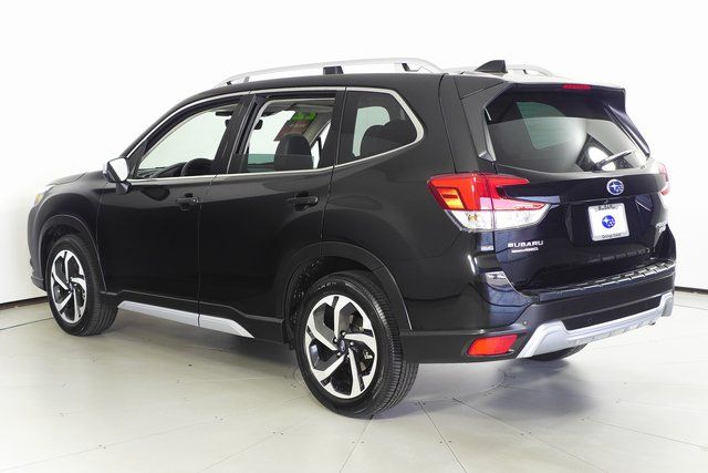 2022 Subaru Forester Touring 9