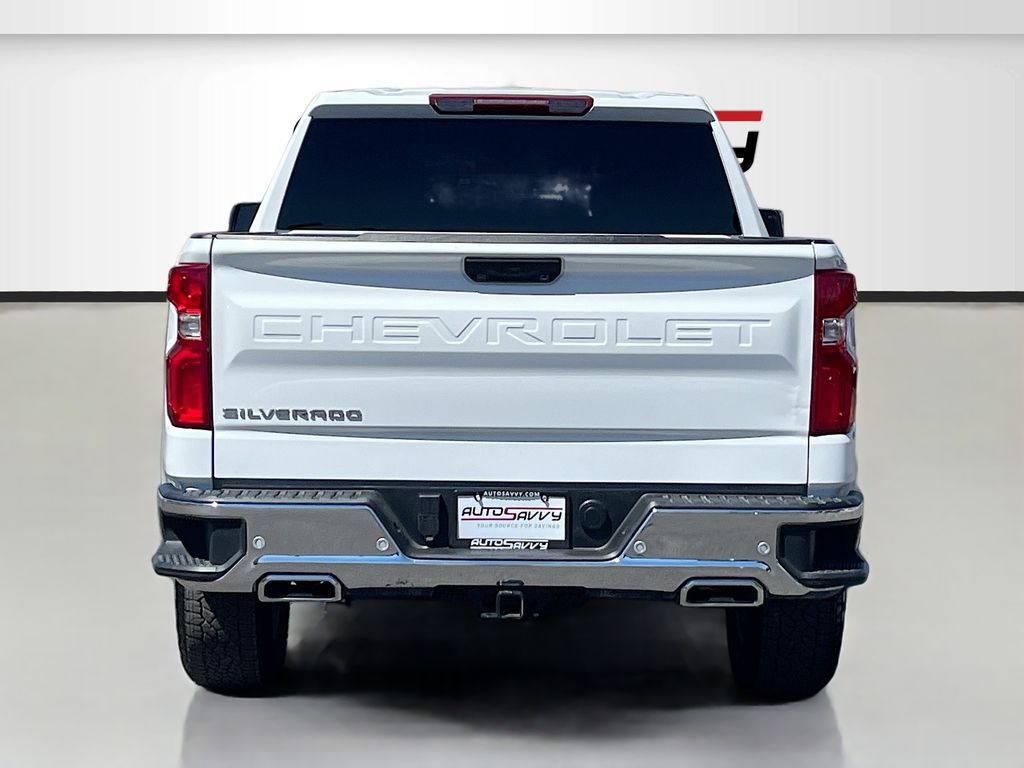 Used 2025 White Chevrolet LTZ image 6