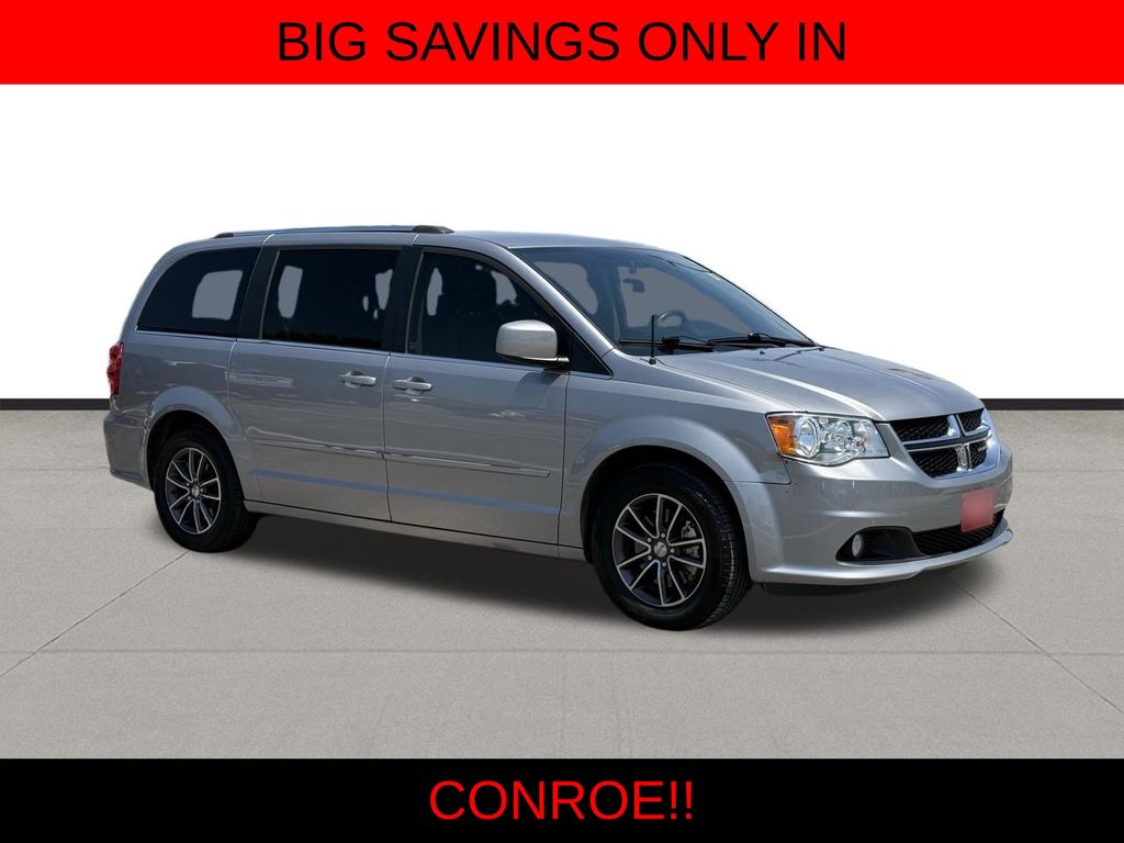 2016 Dodge Grand Caravan SXT - 2