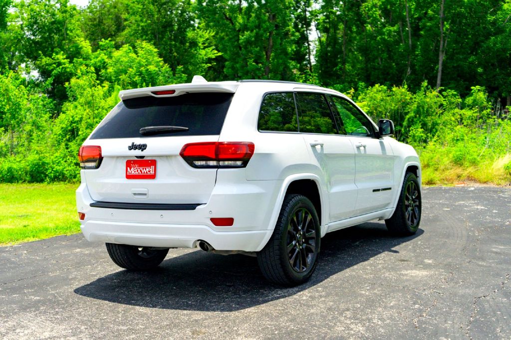 Used Car 2020 Jeep Grand Cherokee  Altitude For Sale Under $25,000 In Taylor, Texas