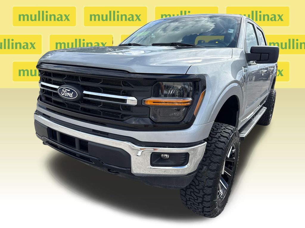 2025 Ford F-150 XLT - Photo 9
