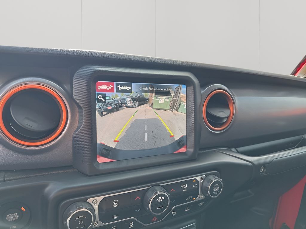 Used Car 2021 Jeep Gladiator  Mojave For Sale Under $40,000 In Austin, Texas