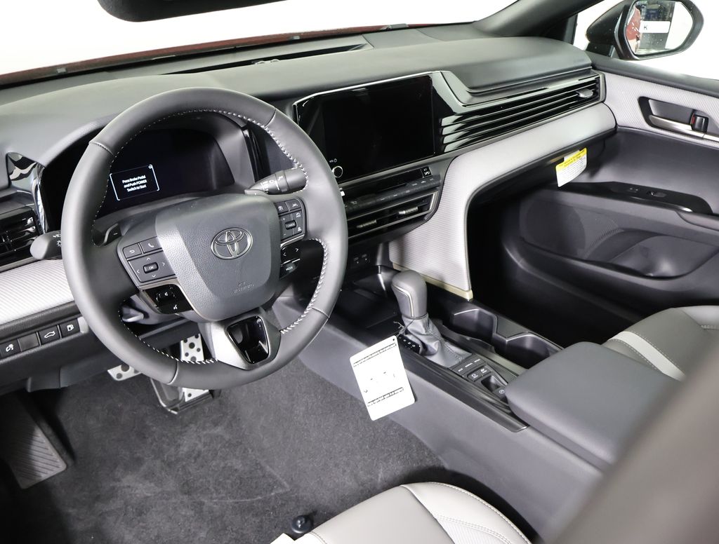 2026 Toyota Camry SE photo 7