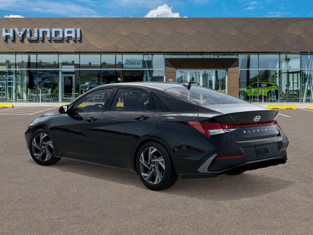 Thumbnail: 2025 Hyundai Elantra - 5
