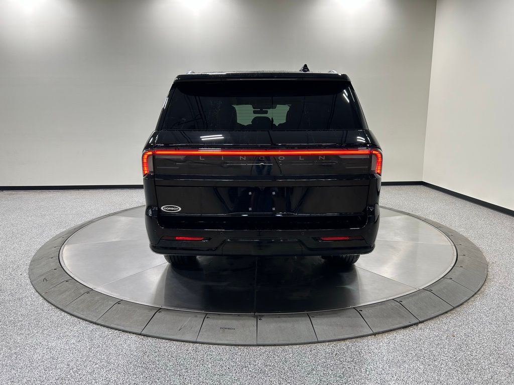 new 2026 Lincoln Navigator L car, priced at $130,970