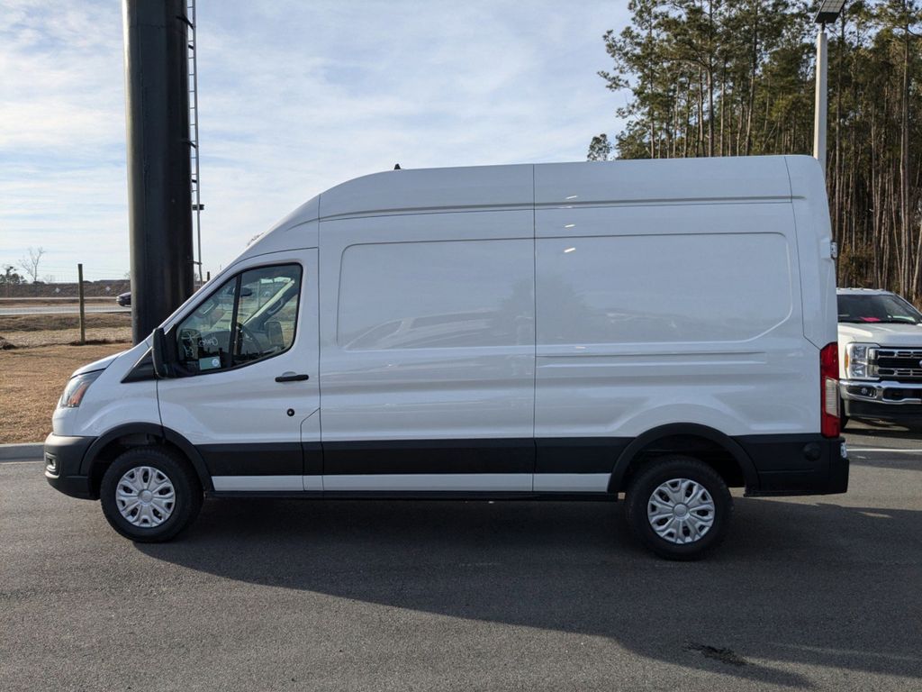 2024 Ford Transit 250