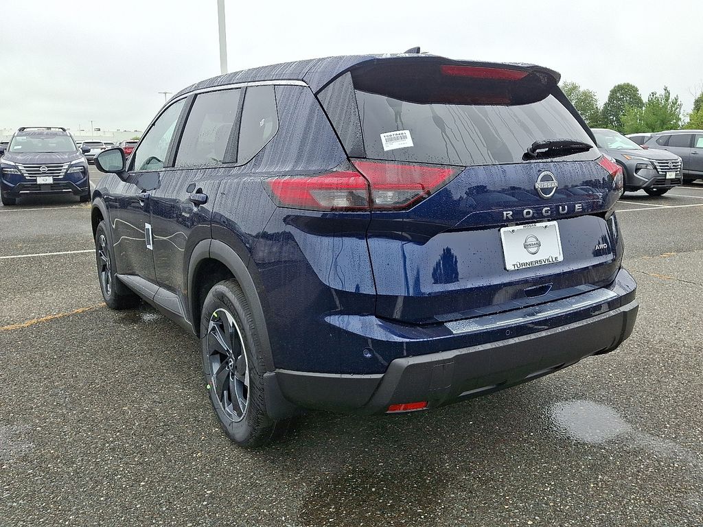 Thumbnail: 2026 Nissan Rogue - 3