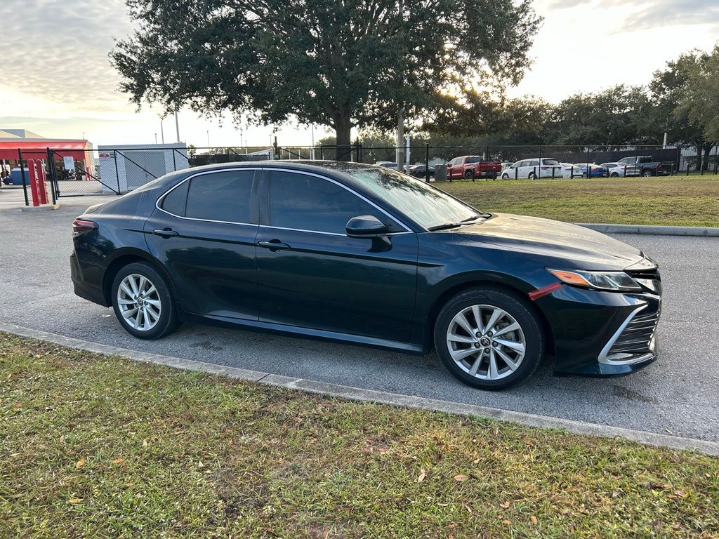 Thumbnail: 2021 Toyota Camry - 7