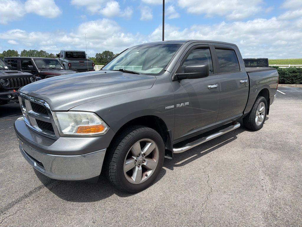 Mineral Gray Metallic Clearcoat/Light Graystone PC 2010 Dodge RAM 1500 SLT Crew Cab 4WD Pickup Truck Four-Wheel Drive 5-Speed Automatic