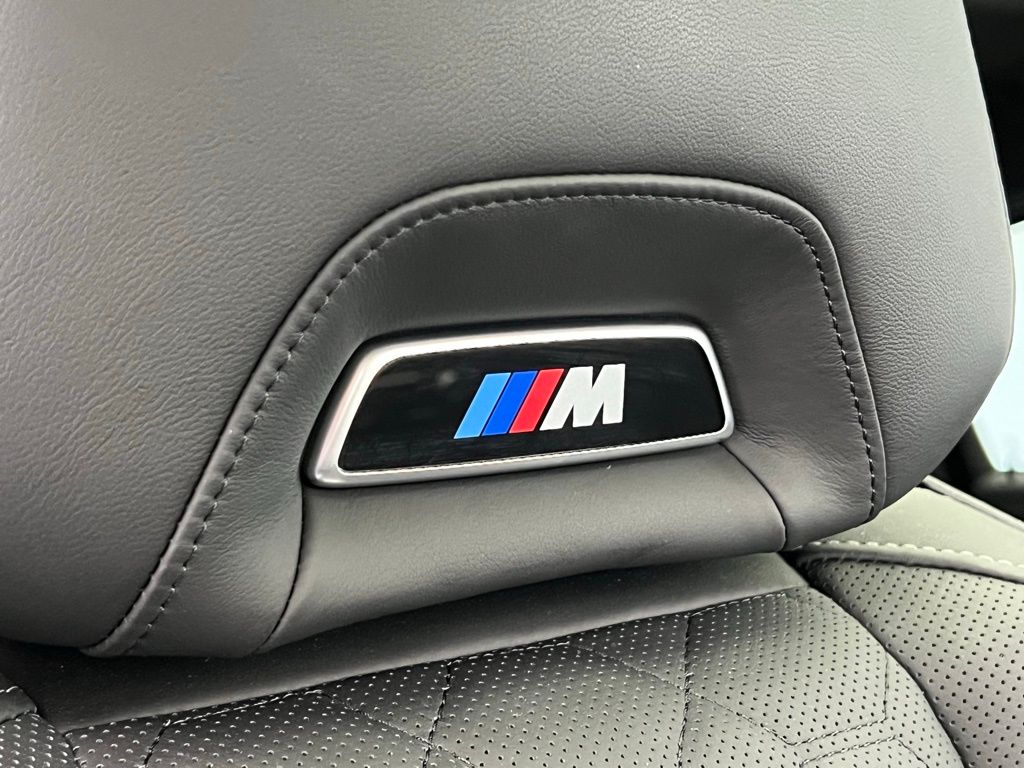 Thumbnail: 2024 BMW X4 - 8