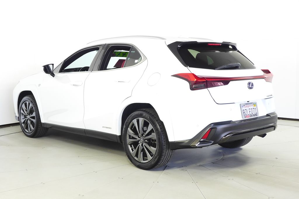 Thumbnail: 2022 Lexus UX - 9