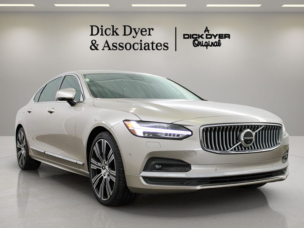 Bright Dusk Metallic 2023 Volvo S90 B6 Plus AWD Sedan All-Wheel Drive Automatic