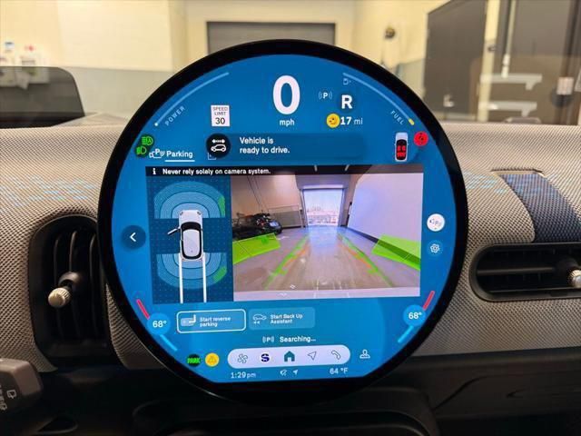 Thumbnail: 2025 MINI Cooper Hardtop - 17