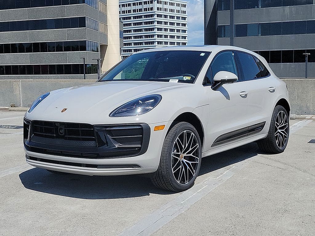 2024 Porsche Macan  -
                Vienna, VA