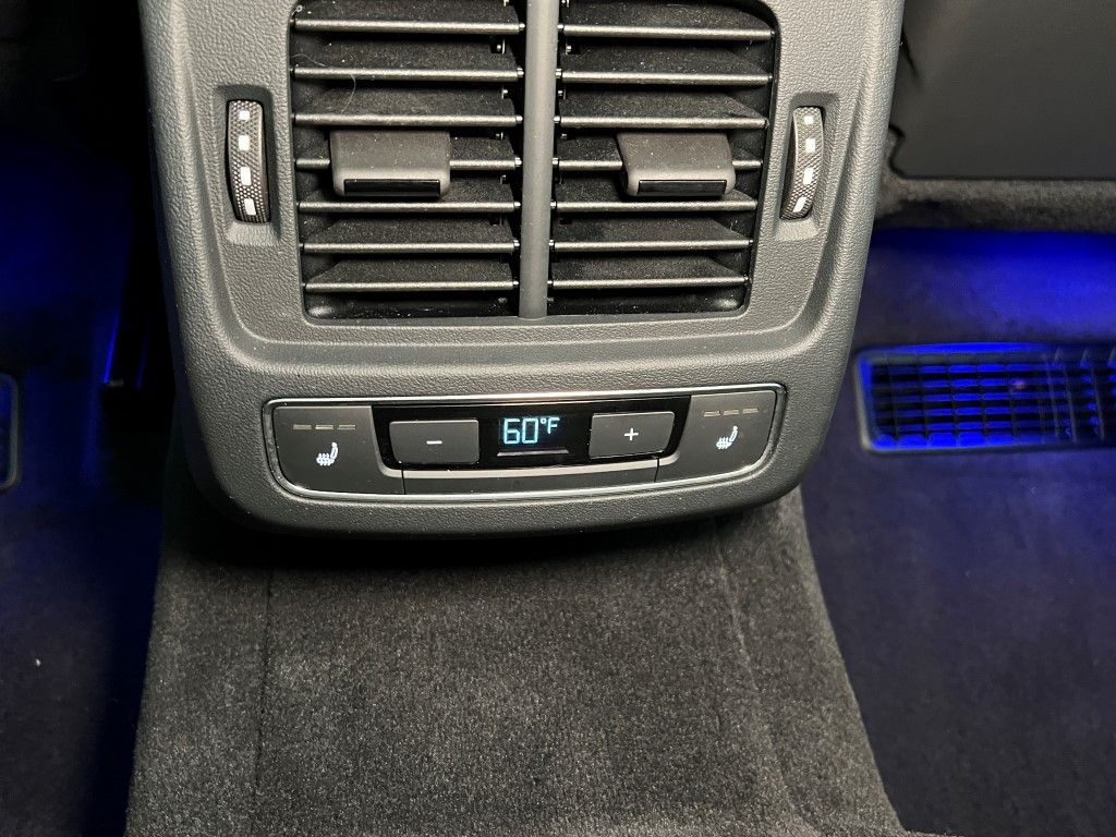 Thumbnail: 2023 Audi e-tron GT - 17