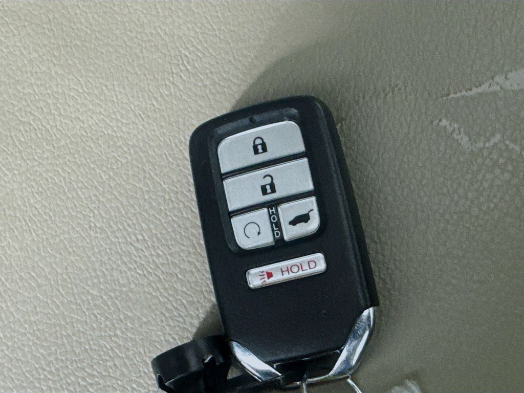 Used Car 2016 Honda Pilot  Ex-l For Sale Under $15,000 In Austin, Texas