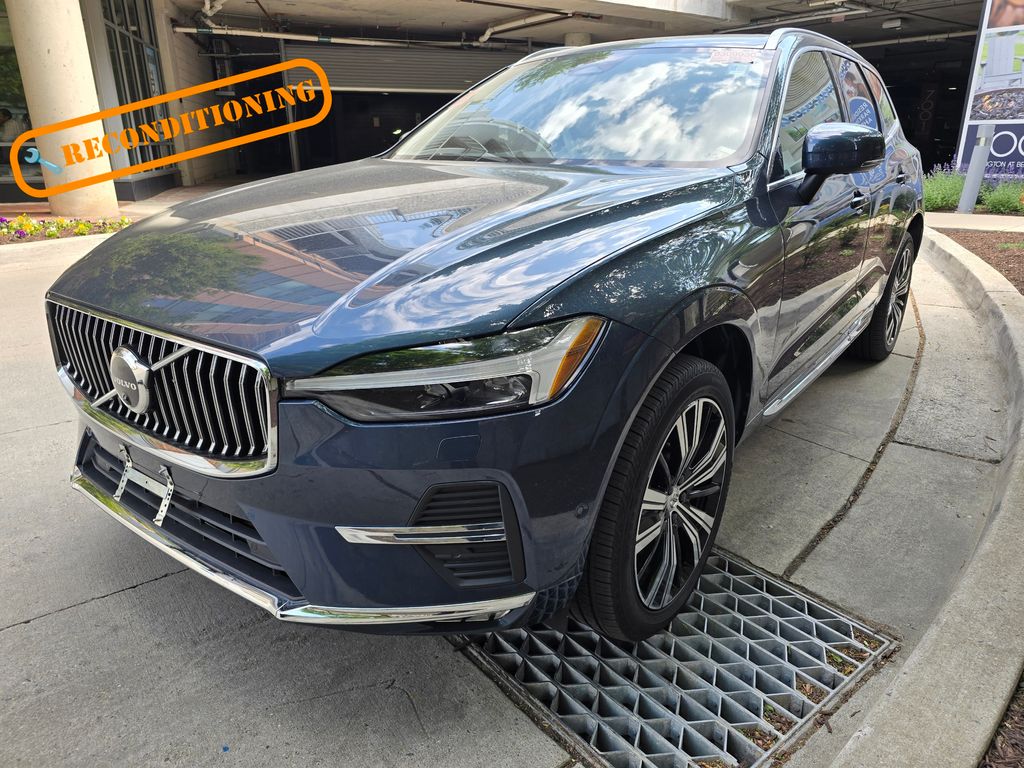 Denim Blue Metallic 2023 Volvo XC60 B5 Plus Bright Theme AWD SUV / Crossover All-Wheel Drive Automatic