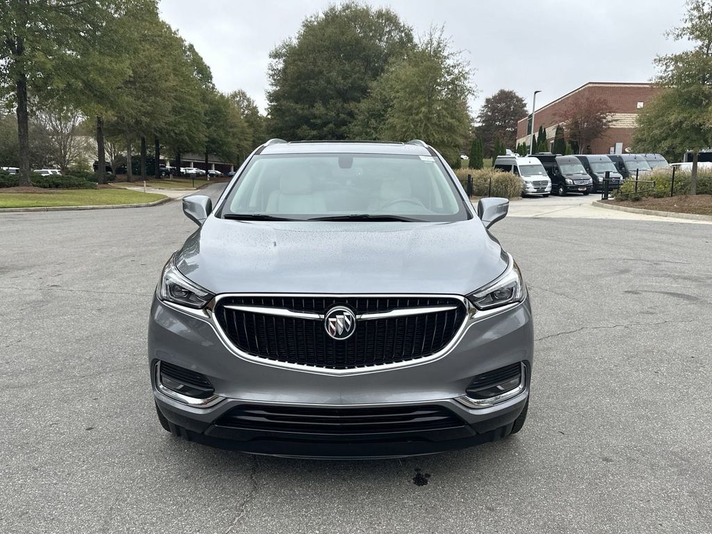 2020 Buick Enclave Essence 3