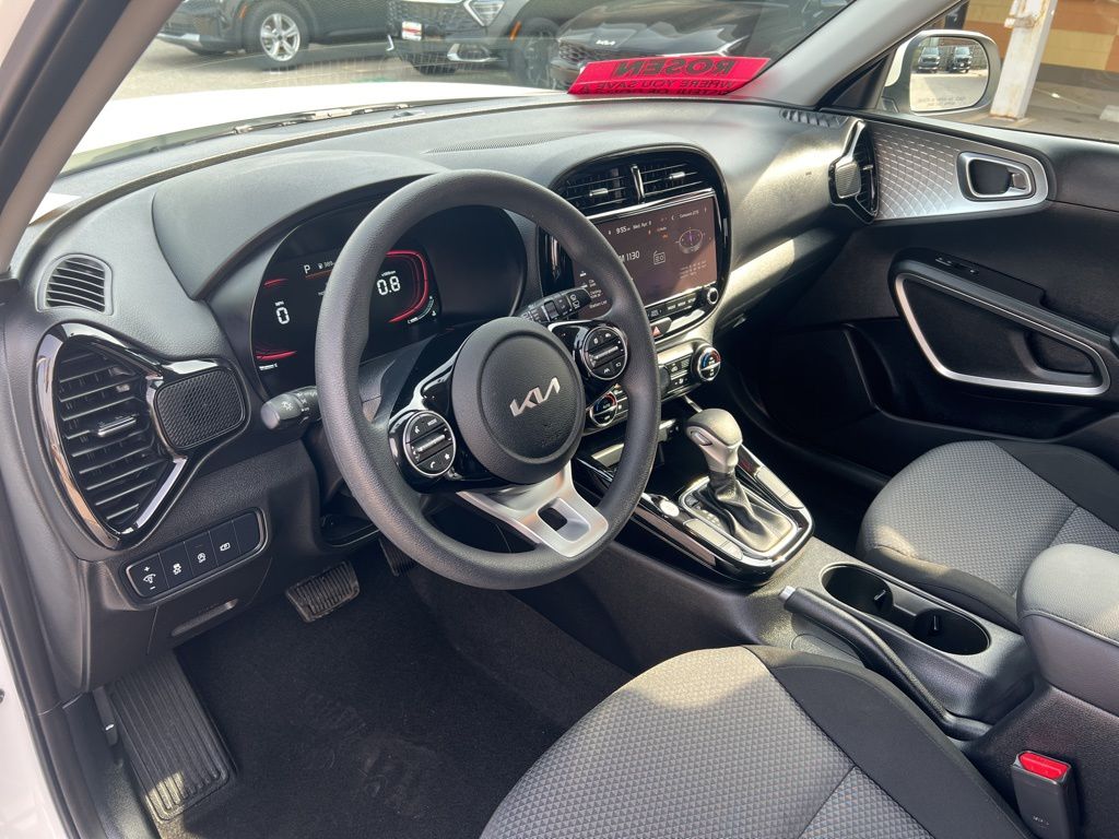 2023 Kia Soul S photo