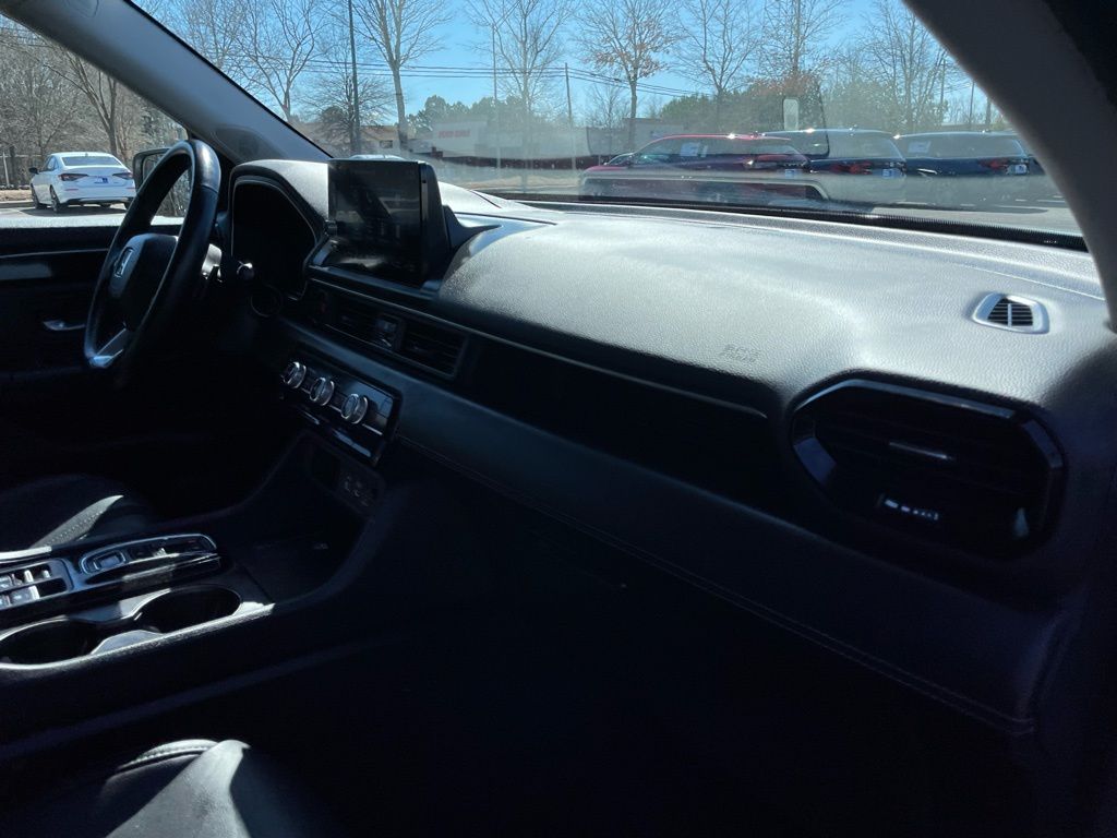 Thumbnail: 2024 Honda Pilot - 32