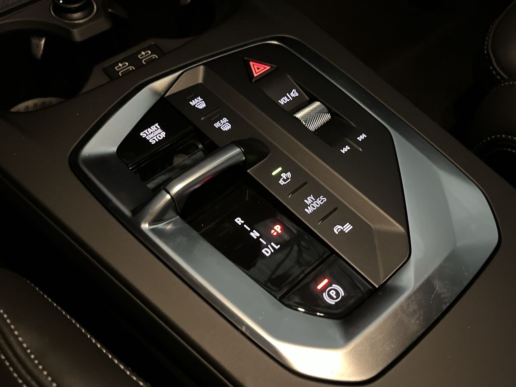 Thumbnail: 2026 BMW 2 Series - 20