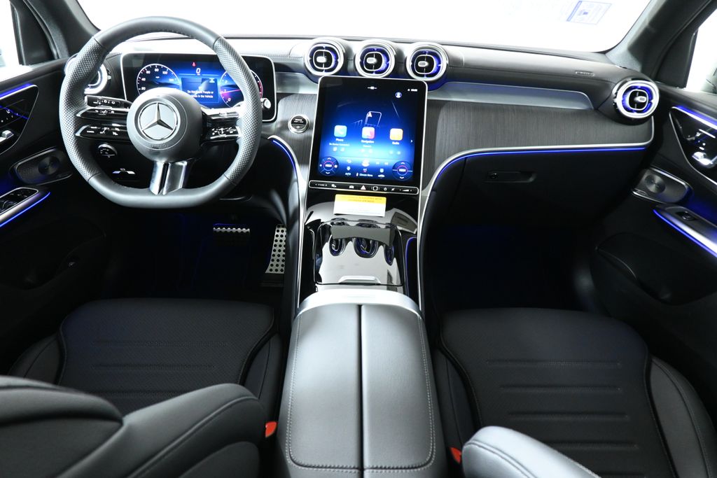Thumbnail: 2026 Mercedes-Benz GLC - 4